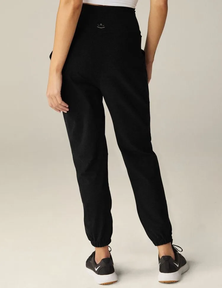 Beyond Yoga City Midi Jogger