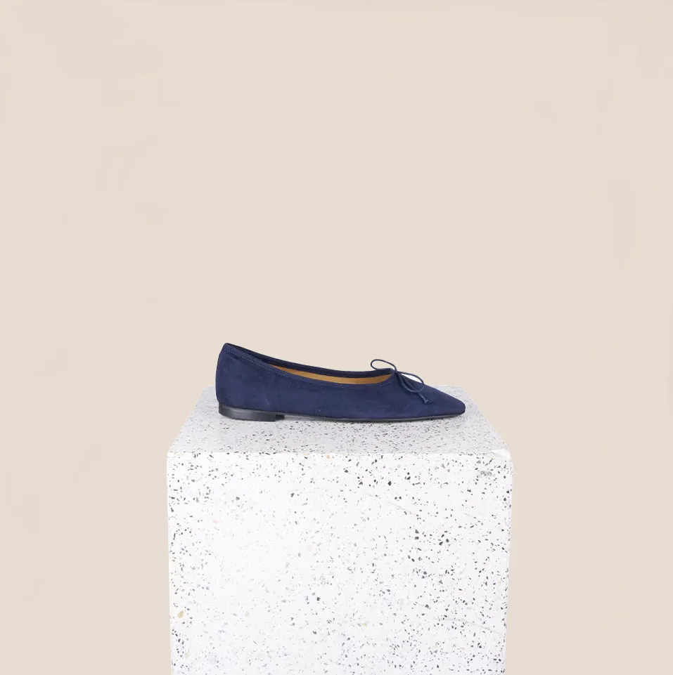 Como - Navy Blue Suede