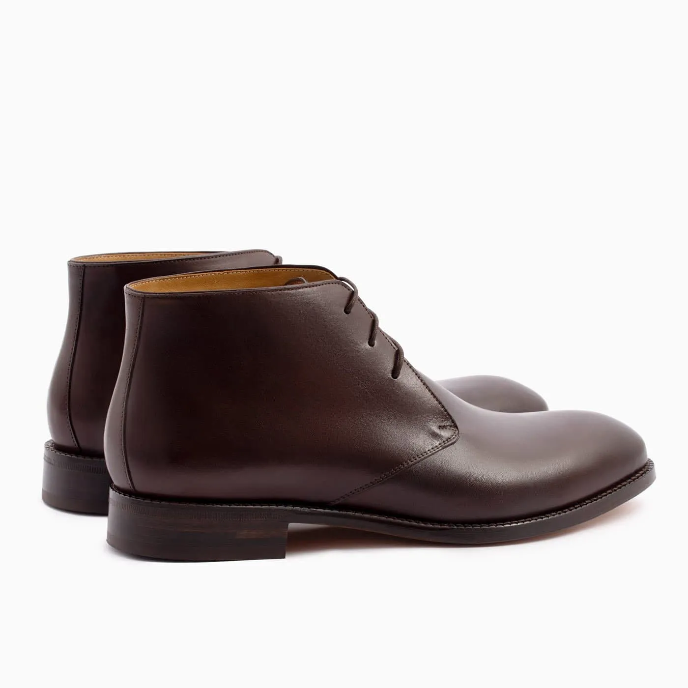 Ellis Chukka Boots - Men's