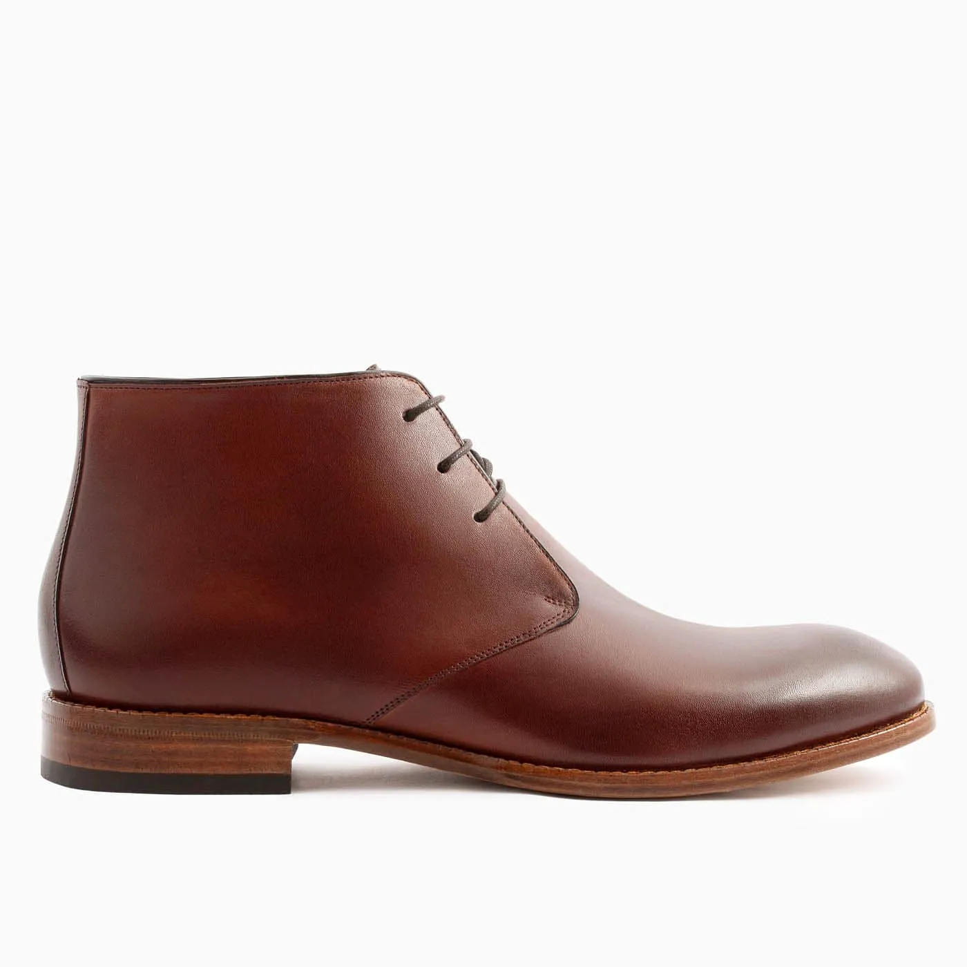 Ellis Chukka Boots - Men's