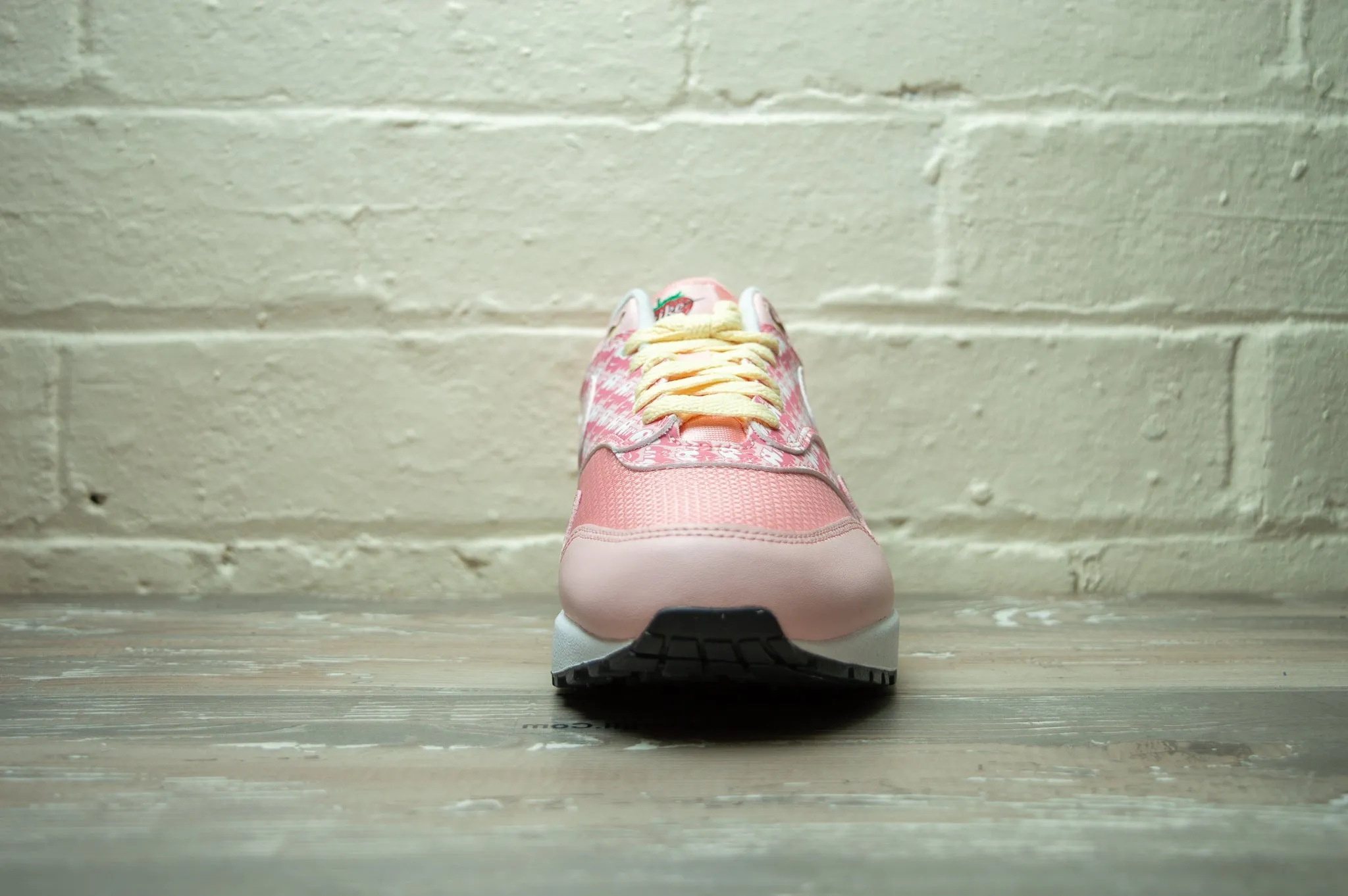 Nike Air Max 1 Premium Strawberry Lemonade CJ0609 600