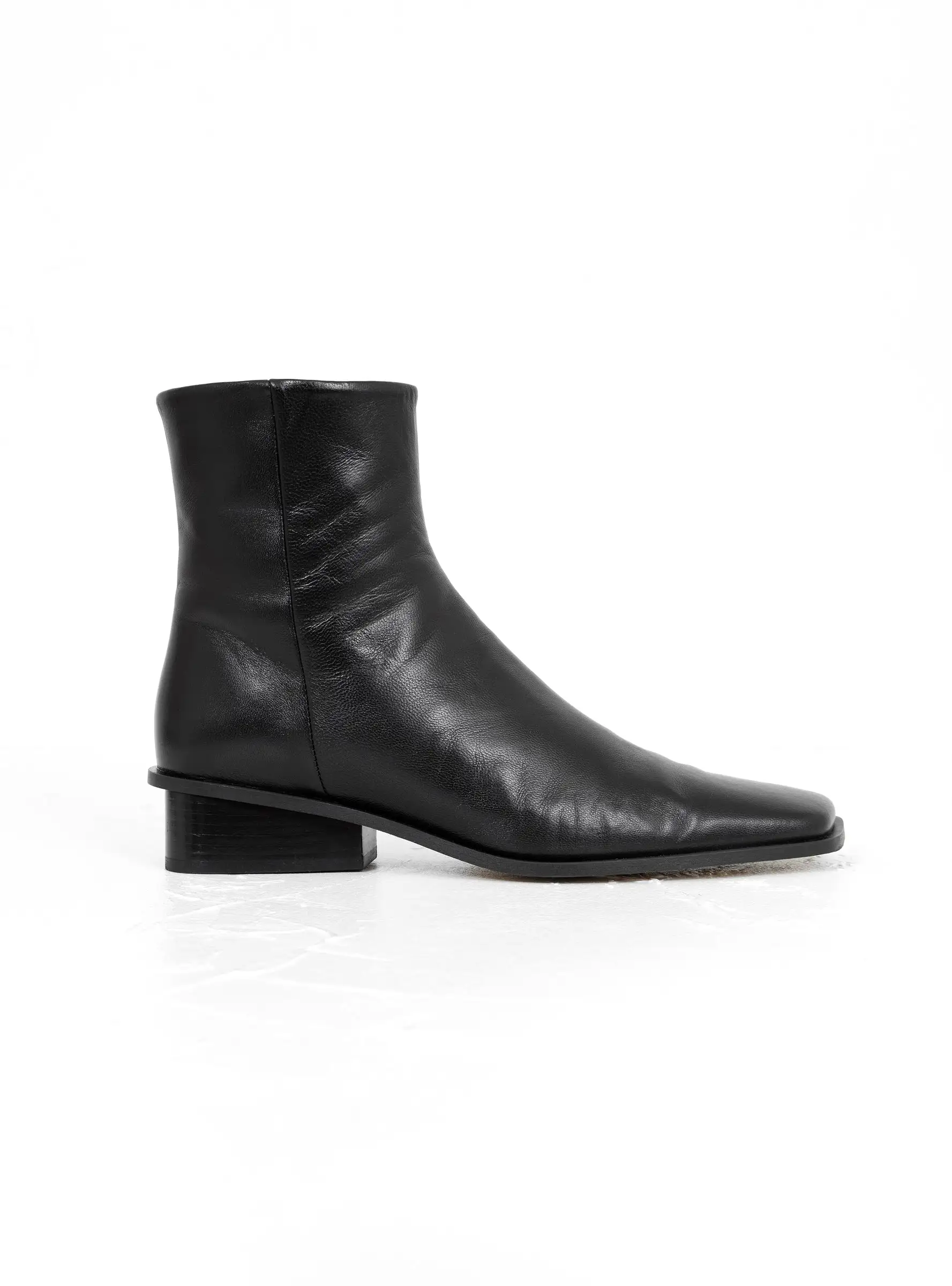 Rise Ankle Boots Black