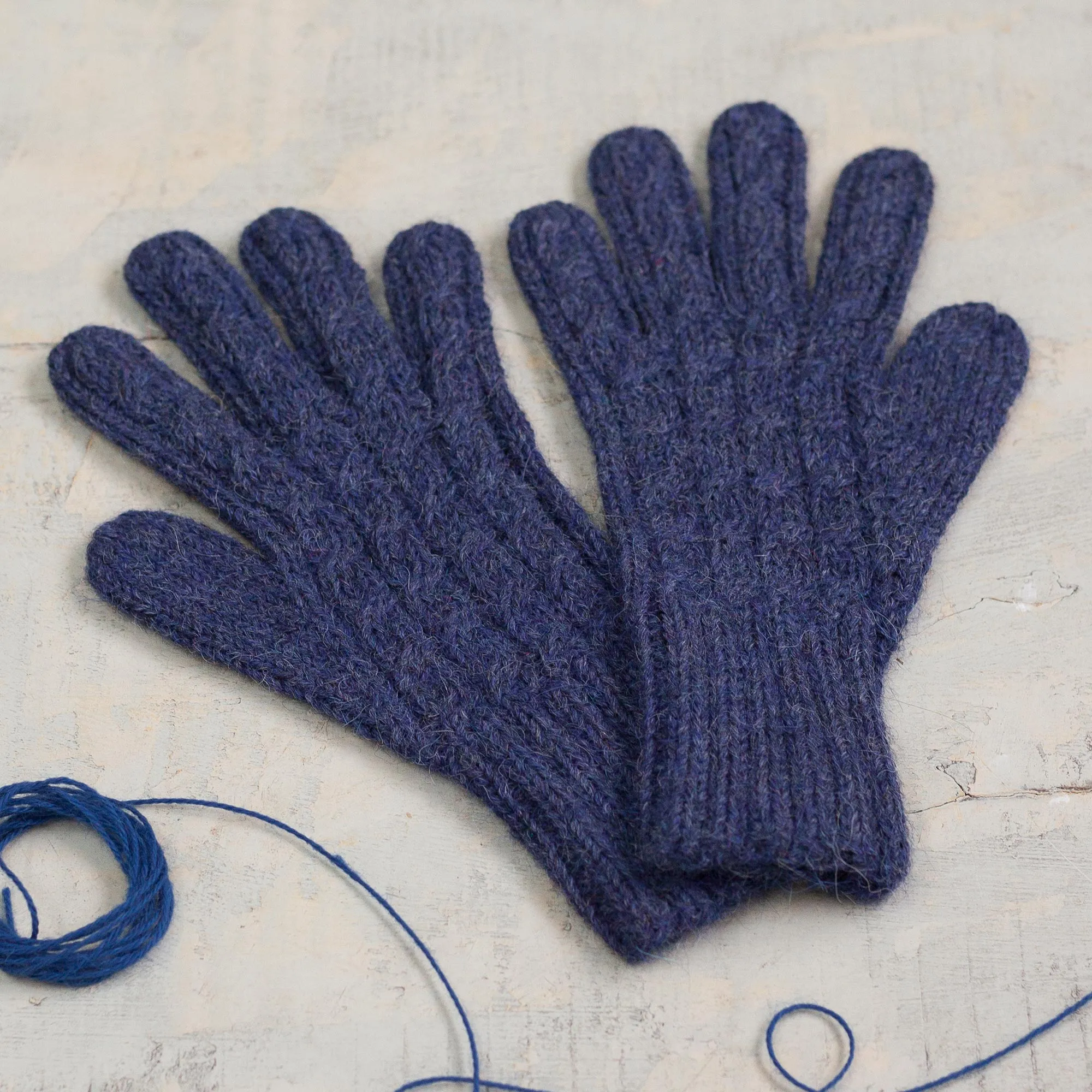 Winter Delight in Indigo 100% Alpaca Gloves in Indigo from Peru