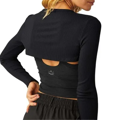 Women's Beyond Yoga Formation Shrug